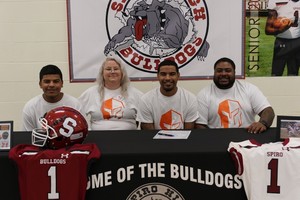 JOHNSON SIGNS WITH HENDRIX COLLEGE